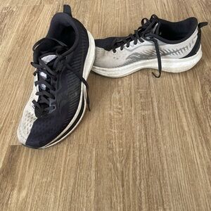 Saucony Endorphin Speed 2. Men’s size 8.